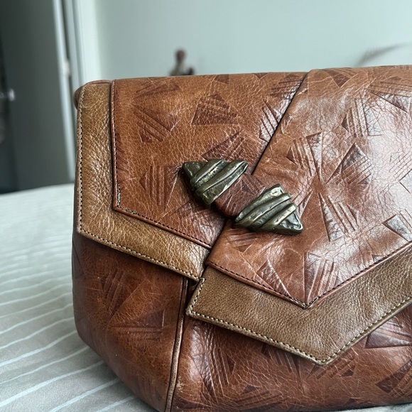 Sharif Vintage Brown Genuine Leather Crossbody Bag - Picture 3 of 9